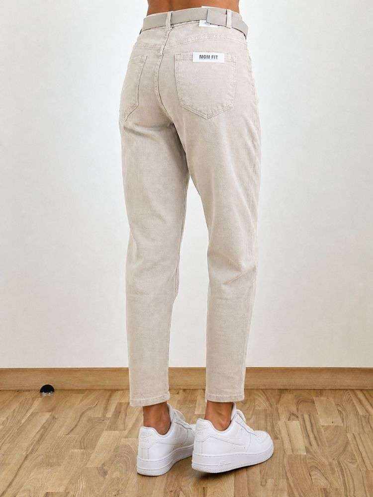 Džinsai "MOON GIRL"su diržu "MOM FIT" stiliaus smėlio pilki 687-31 - Image 3