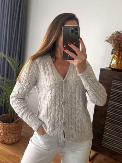 Megztinis Itališkas susagstomas su "baby alpaka" vilna pilkas
